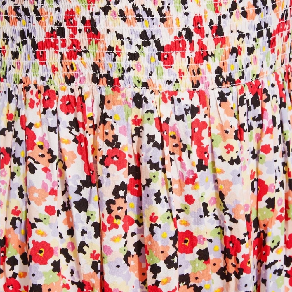 🌻Curve Red Floral Bardot Maxi Dress
🌻bust-36,38
🌻length-57 - Picture 7 of 7